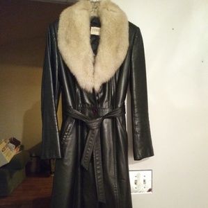SOLD!!! Leather Silver Fox Fur Trench Coat Black